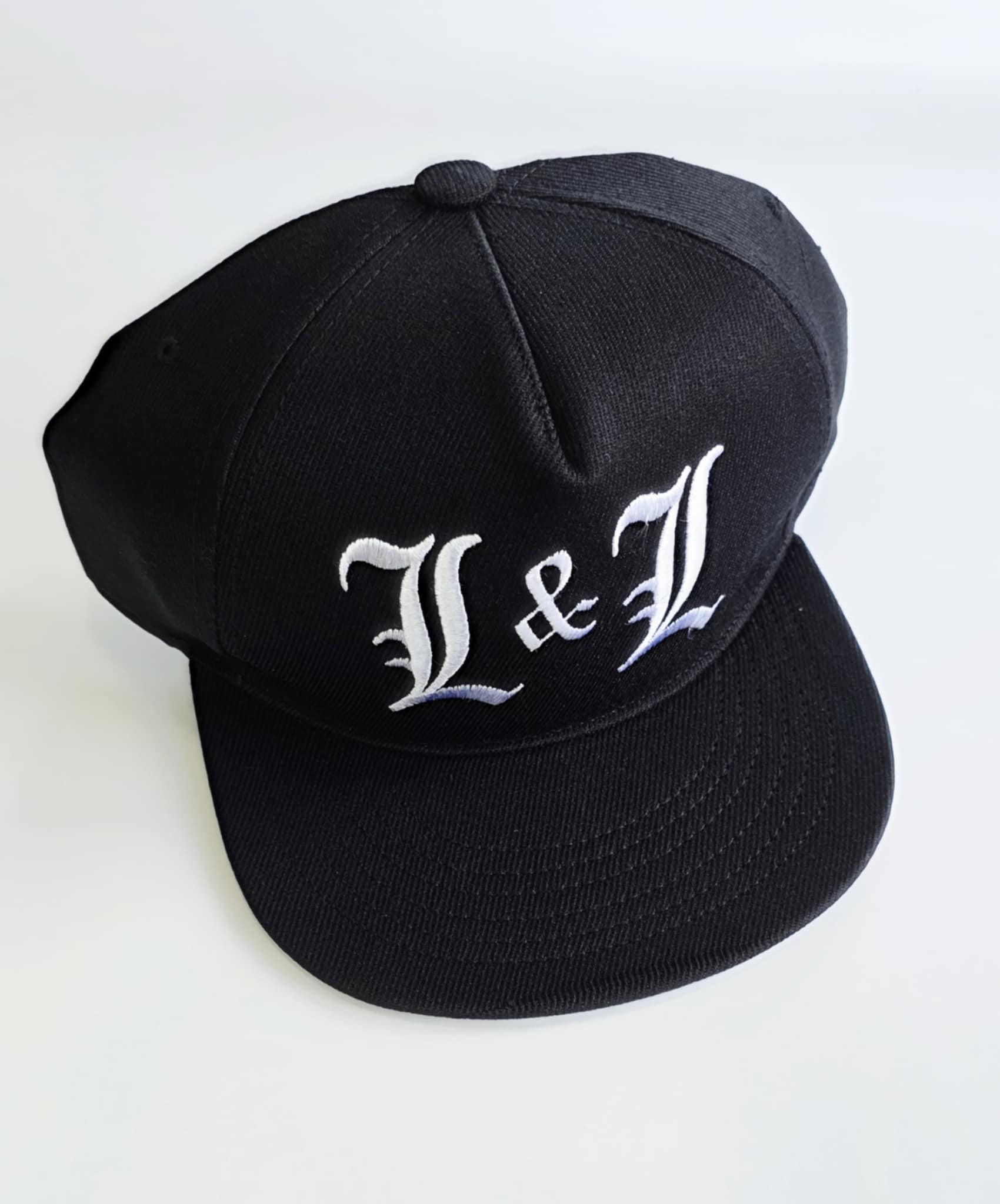 Lord & Lion Hat - White - Image 4